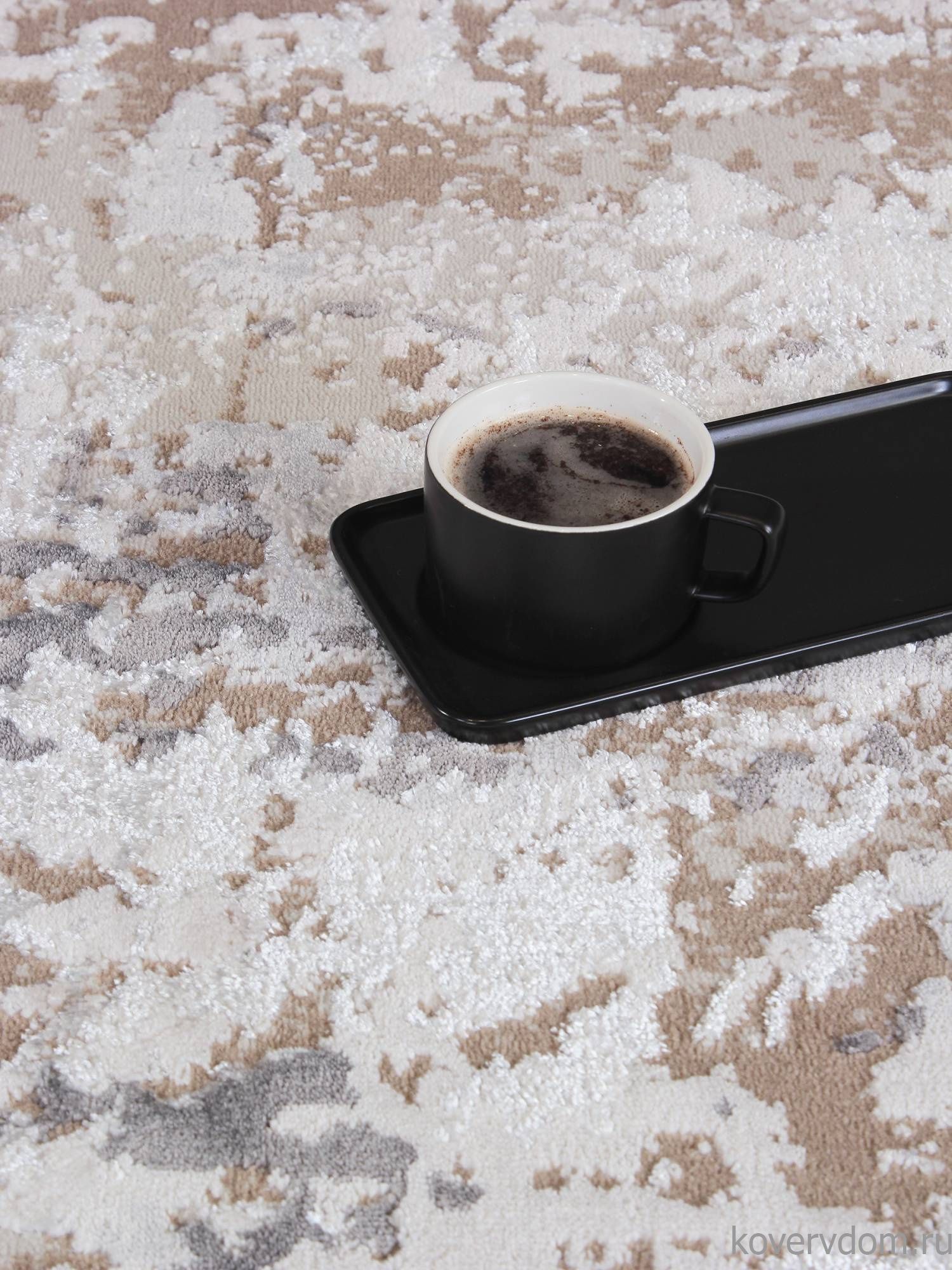 Ковер AMELI 5575A S.BEIGE / P.WHITE